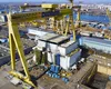 Angajații Șantierului Naval Damen Mangalia protestează în faţa Ministerului Economiei. Ministrul Miruță discută cu protestatarii