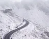 Transalpina, închisă din cauza viscolului şi a poleiului. Se circulă în condiții de iarnă pe mai multe drumuri din țară