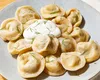 Trei delicii culinare din Basarabia pe care nu trebuie să le ratezi! Soleanca, pelmenii și salata Shuba, tradiție și arome servite pe farfurie