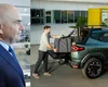 Cancelaria lui Ilie Bolojan a cumpărat 17 autovehicule Dacia Duster pick-up noi, în plină criză. Sindicaliștii acuză că achiziția a fost făcută în mod ilegal