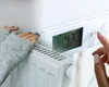 La ce temperatură ar trebui să setezi centrala termică toamna. Cum îți afectează căldura excesivă somnul în sezonul rece