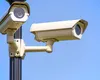 Ce reguli trebuie să respecte românii care îşi instalează camere video la curte. Proprietarii pot fi daţi în judecată, dacă nu se conformează