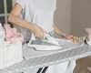 Motivul pentru care tinerii nu mai folosesc fierul de călcat: „Este un proces lung și plictisitor. ‘Moartea’ lui este iminentă”