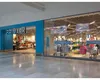 Scandalos! Salariul de mizerie pe care îl are o angajată la Primark. Compania face angajări pe lefuri de nimic