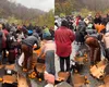 Bătaie pe portocale după ce un TIR s-a răsturnat în Mehedinți. Oamenii s-au călcat în picioare să strângă fructele de pe jos