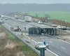Trei militari francezi din batalionul de la Cincu au salvat viața șoferului de TIR răsturnat pe Autostrada A3