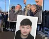 Copilul de 15 ani ucis de doi adolescenți, condus pe ultimul drum. Tatăl său a fost scos din închisoare pentru a participa la înmormântare