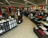 Un gigant se retrage de pe piața din România. Magazinele au fost vândute