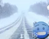 România, lovită de un ciclon mediteranean. Meteorologii anunță-10 grade Celsius și viscol în București! Joi, 8 ianuarie, mai multe drumuri naționale au fost închise din cauza vremii