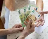 În timp ce românilor le cresc taxele, iar pensiile sunt înghețate, încă o țară din Europa acordă seniorilor a 13-a pensie