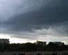 ANM anunță un weekend cu vijelii. A fost emisă alertă cod galben, inclusiv la București