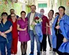 Alexandru Rogobete, vizită de 8 Martie la Maternitarea SUUB. Ministrul a oferit flori pacientelor și personalului medical: „Am vrut să fiu acolo unde viața începe și unde grija pentru oameni este reală”