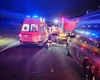 Patru răniți după ce o ambulanță SMURD cu pacient a fost izbită de tren, la Urseni