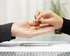 Schimbare majoră în Codul Civil. Foștii soți pot alege ce nume să folosească după divorț. Legea a fost adoptată de Camera Deputaților