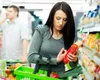 Românii aleg să cumpere produse la oferte în urma scumpirilor: Ce spune specialiștii: „O politică inteligentă de promoții și oferte poate să fidelizeze o bază de clienți”