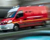 Cod roşu în Franţa: O maşină a căzut 25 de metri în gol și a luat foc. Cel puțin cinci persoane au murit