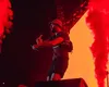 Incendiu la concertul lui Max Korzh. In urma momentului pirotehnic din deschidere s-au aprins materiale combustibile care făceau parte din recuzita echipei artistului