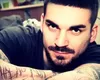 Cine este bărbatul care s-a sinucis după ce și-a ucis bunica și fratele: Era satanist și avea tatuat „Lucifer” pe piept. Mărturiile cutremurătoare ale vecinilor