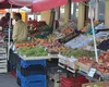 Fructele de vară, mai scumpe și mai puține. Motivul pentru care întârzie livrările pe tarabe