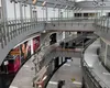 Criza economică prăbușește Rusia. Centre comerciale aproape închise și din ce în ce mai puțini clienți