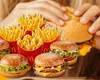 Cum a slăbit o femeie aproape 40 de kilograme fără să renunțe la McDonald’s