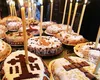 Când sunt Moșii de Vară în 2026. Tradiții de Sâmbăta Morților și ce se împarte pentru cei adormiți