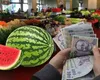 Cât au ajuns să coste căpșunile, cireșele și roșiile în Piața Obor. Pepenele se vinde la felie, prețurile i-au speriat pe bucureșteni