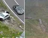 VIDEO Momentul în care o maşină se prăbușește într-o râpă, pe Transfăgărăşan. Şoferița a uitat să tragă frâna de mână