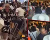 Scene surprinzătoare într-un magazin din Franța: zeci de oameni s-au călcat în picioare pentru aparate de aer condiționat, în plin val de căldură. VIDEO