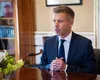 Parlamentarii maghiari și-au tăiat singuri salariile cu 40%: „Este un act de modestie”. În România, veniturile demnitarilor ar urma să crească prin Legea salarizării unitare