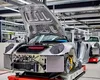 INS: Piața auto a frânat în aprilie 2026. Cifra de afaceri din comerțul cu autovehicule și motociclete a scăzut cu 9,5% în aprilie față de martie