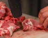 Un infirmier din Ungaria fura bucăți de cadavre din spital, pe care le mânca ulterior. Colecția macabră care i-a șocat pe anchetatori
