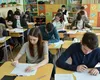Absolvenții promoției 2026 pot primi până la 1.980 de lei de la stat. Condițiile pe care trebuie să le îndeplinească și documentele necesare