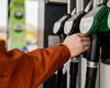 Preț carburanți 30 iulie 2026. Motorina se menține peste 10 lei. Un plin (50 de litri) costă azi cu 40.5 lei mai mult decât luna trecută