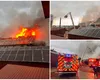 Incendiu puternic la o fabrică de prelucrare a lemnului din județul Bistrița-Năsăud
