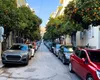 Cât trebuie să scoți din buzunar dacă parchezi neregulamentar în Grecia. Care sunt regulile de parcare
