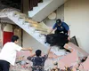 Cutremur devastator de magnitudine 7,7, urmat de aproape 1.000 de replici. Bilanţul tragediei a ajuns la peste 50 de morţi, salvatorii continuă să caute supraviețuitori sub dărâmături