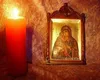 Ce se întâmplă când aprinzi o candelă în casă. Semnificația pe care puțini români o știu
