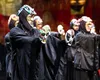Acuzații de hărțuire sexuală la Teatrul de Operetă din București! Fostul adjunct le-ar fi propus balerinelor ”un poker pe dezbrăcate”