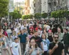 SONDAJ Românii reclamă că plătesc prea mulți bani statului și primesc prea puțin. Peste 65 la sută aleg servicii medicale private!