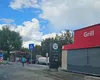 Grătar deschis lângă o stație GPL, în Crevedia, la trei ani de la explozia care a ucis șase oameni