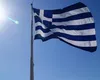 Grecia anunță majorări de pensii și salarii și reduceri de taxe, în timp ce România se confruntă cu o criză fără precedent. 2,2 miliarde de euro se întorc către populație