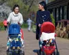 Mii de mame care primesc indemnizație pentru creșterea copilului sau stimulentele de inserție, verificate de autorități