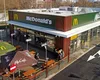 McDonald’s folosește inteligența artificială pentru a stabili prețurile. Algoritmii stabilesc cât plătești pentru o porție de nuggets