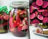 Cum poți face castraveți murați roz fără colorant. Secretul gospodinelor iscusite