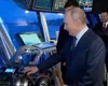Vladimir Putin s-a făcut de râs în timpul unei vizite la un pescador. A încercat să vorbească cu echipajul, dar nu a primit niciun răspuns