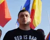 AUR propune amenzi de până la 10.000 de lei pentru oficialii care refuză să sărute drapelul de Ziua Drapelului. UDMR se împotrivește: „În comunism, partidul-stat stabilea cum să sărbătorim, la ce să ne uităm și când să aplaudăm”