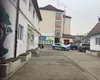 Incident grav într-o școală din Bistrița. Un elev a atacat cu un cuțit o profesoară și un coleg