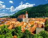Brașovul își schimbă radical strategia pentru turism. Orașul de la poalele Tâmpei va avea un centru expozițional, mai multe parcări cu plată și reguli mai stricte pentru cazări