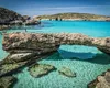 O insulă de vis transformată într-un coșmar turistic. Comino, de la paradis la ‘iadul pe Pământ’